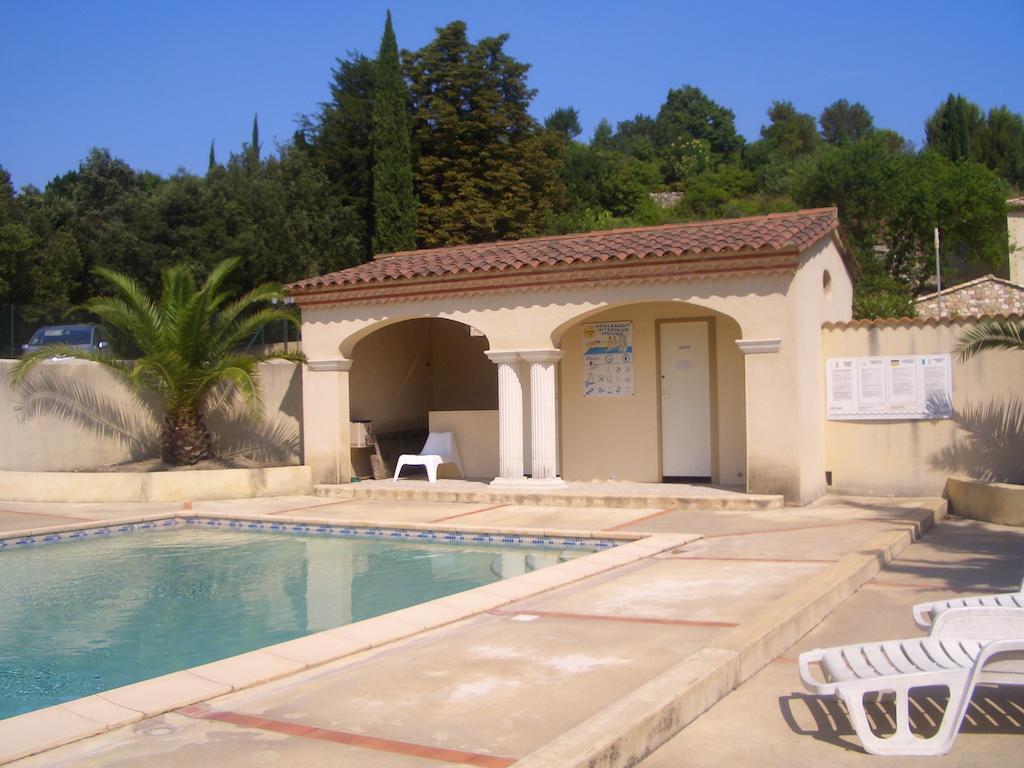 Appart'17-Domaine De La Source Uzes Exterior photo